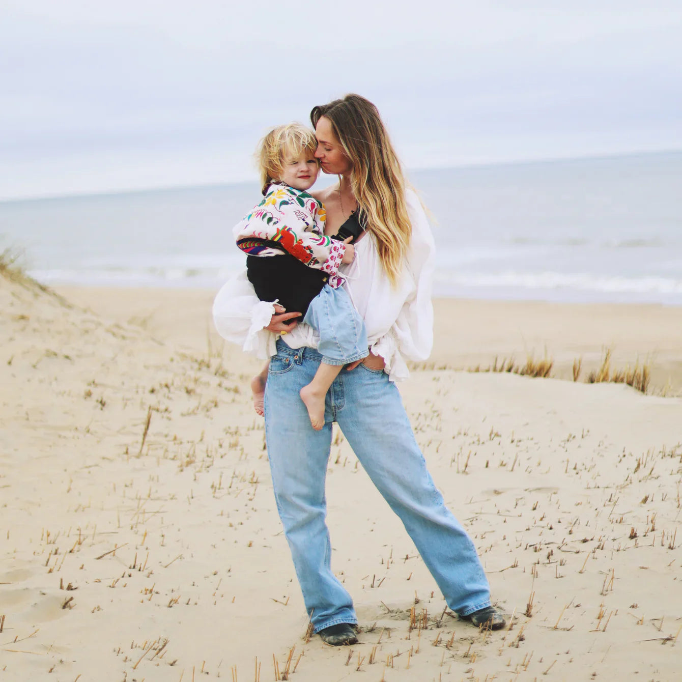 Le Porte-bébé CarryBaby ™